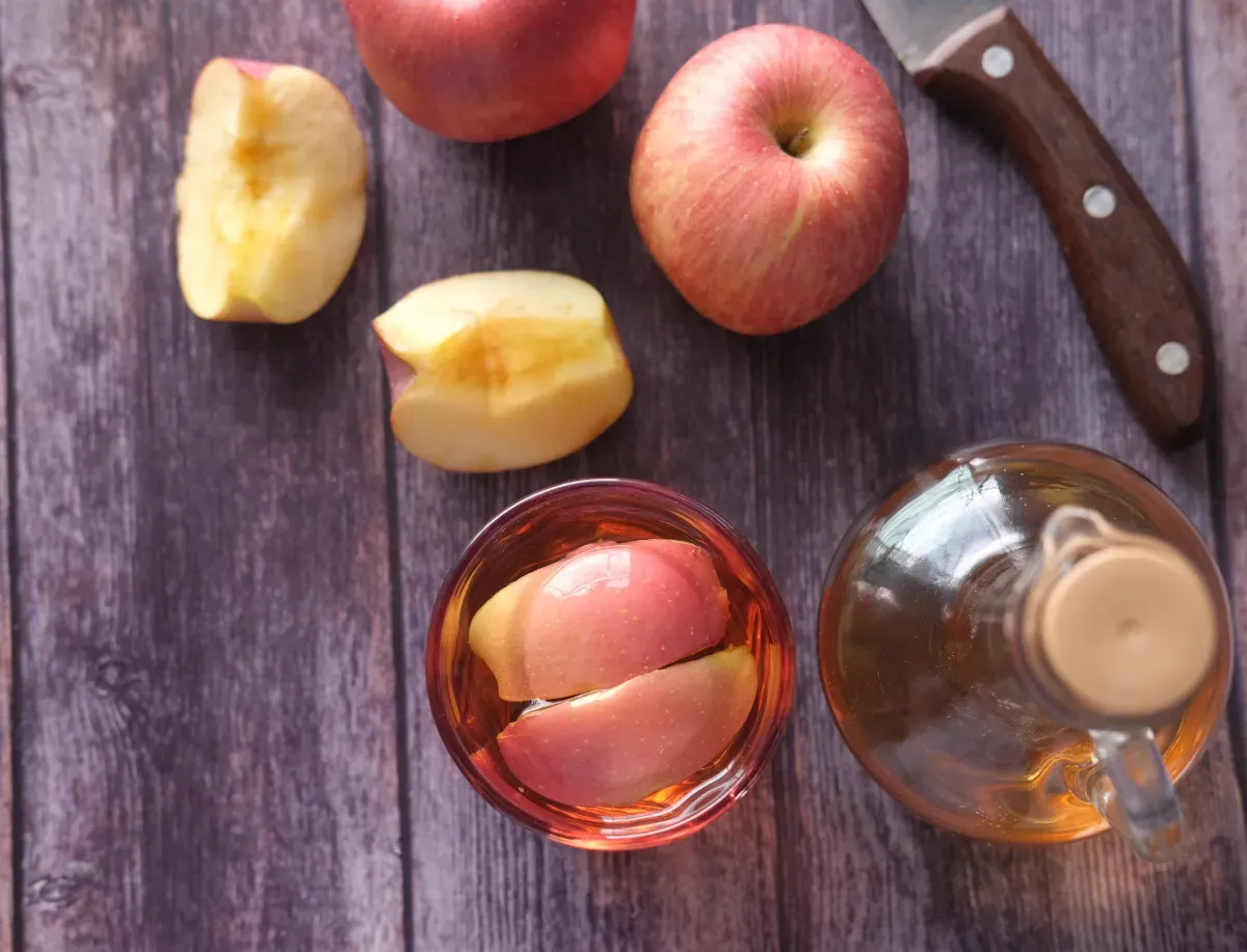 the history of apple cider vinegar